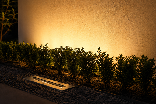 [01854] Empotrable de piso 9w 3000k BY-M6003 300X90 mm lineal 85-245V IP-65 30º jardin.